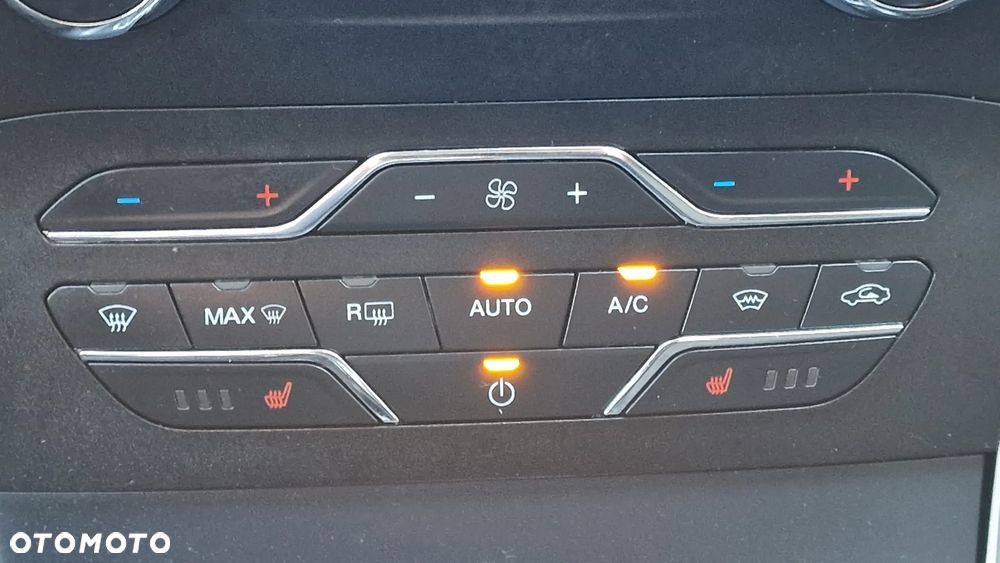 Ford S-Max - 23