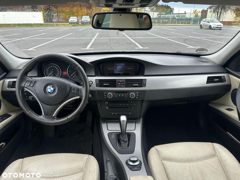 BMW Seria 3 330d DPF - 16