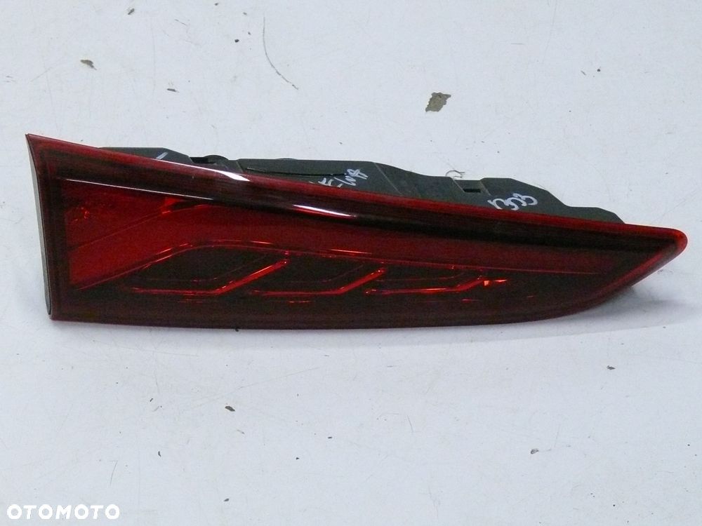 LAMPA TYLNA LEWA W KLAPĘ HYUNDAI KONA I 2017 2023 - 1