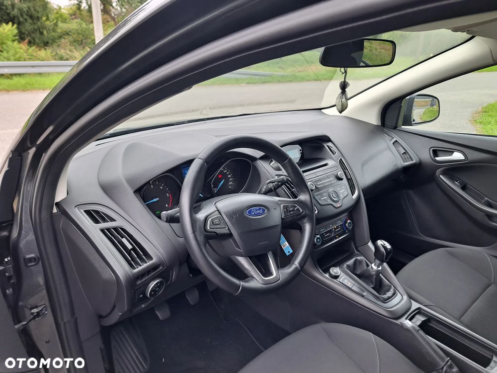 Ford Focus - 9