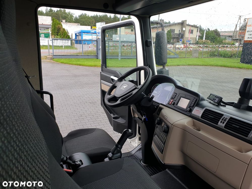 MAN TGL 10.180 CHŁODNIA IZOTERMA KONTENER DRZWI - 16
