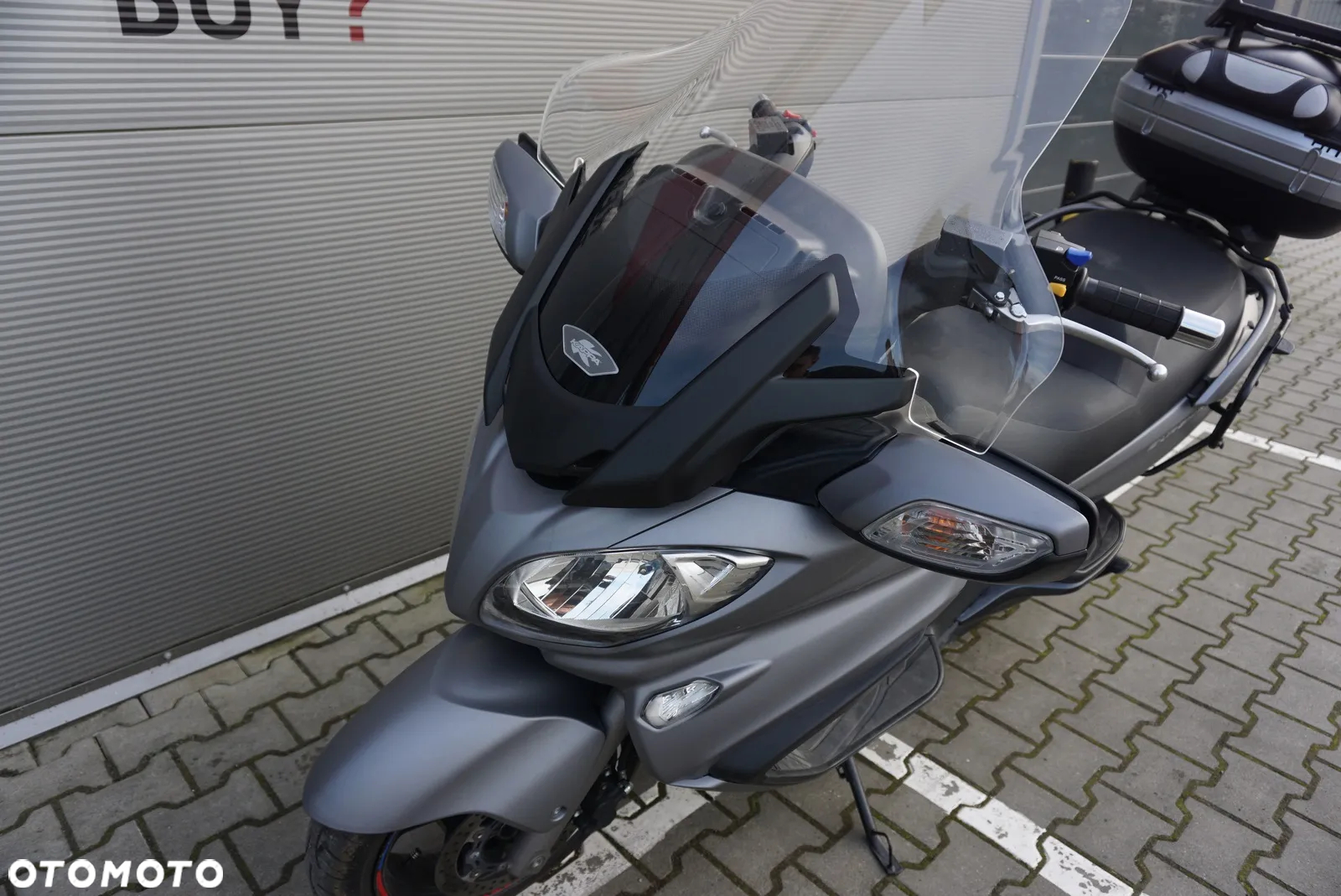 Suzuki Burgman - 30