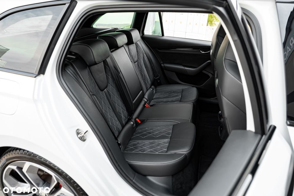 Skoda Octavia 2.0 TDI 4x4 RS DSG - 21