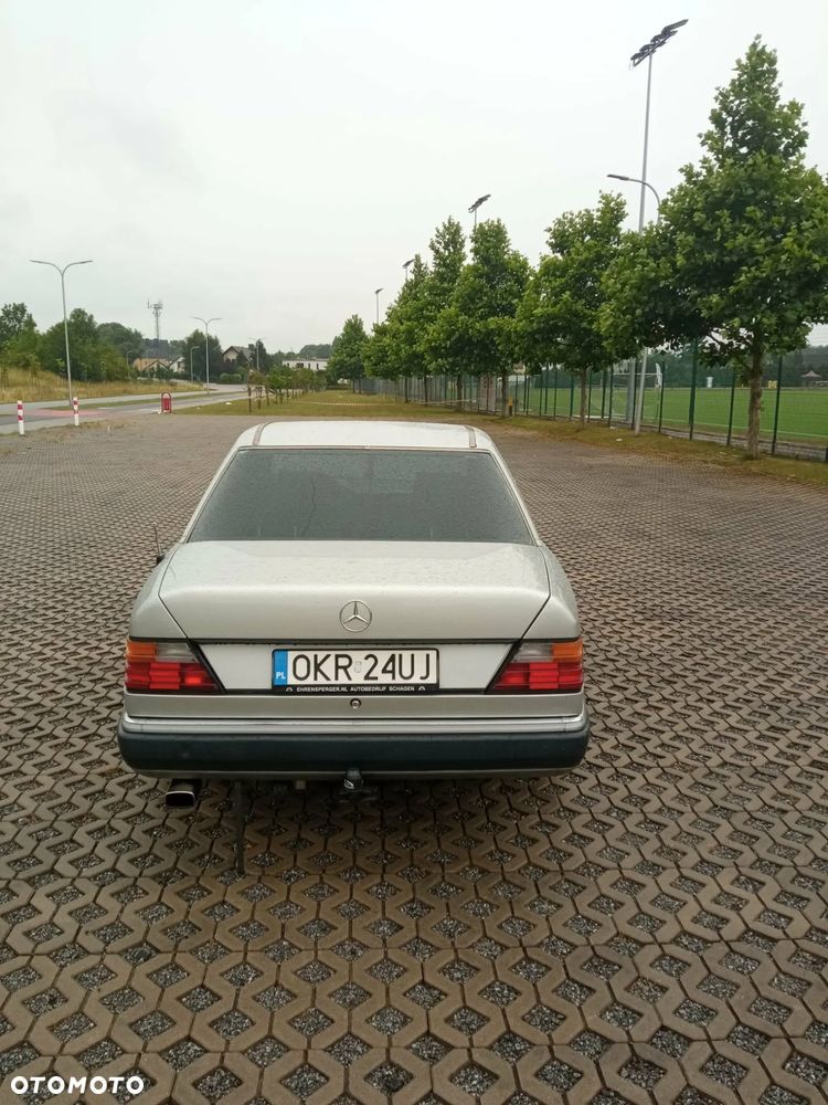 Mercedes-Benz W124 (1984-1993) - 3