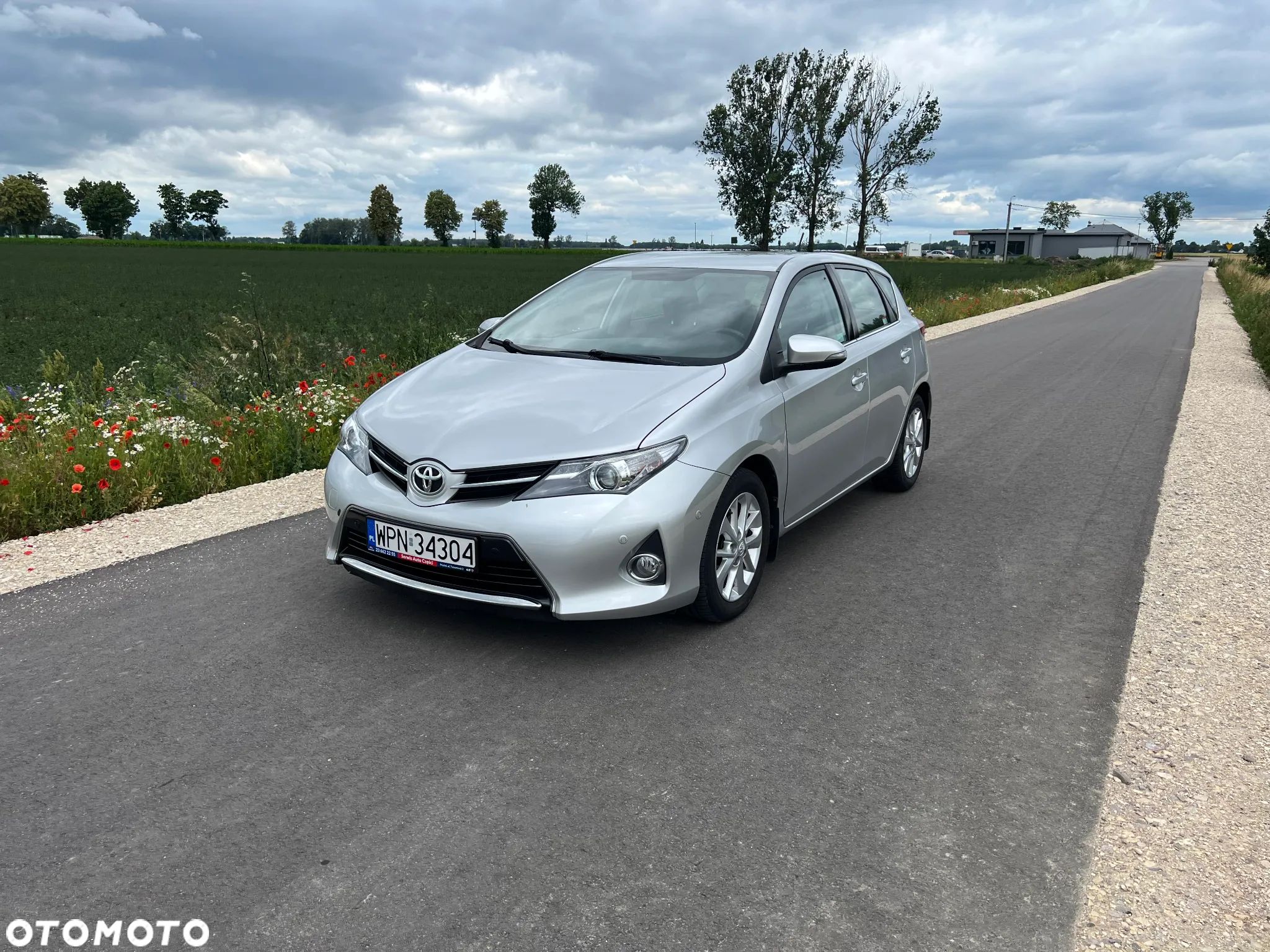 Toyota Auris - 1