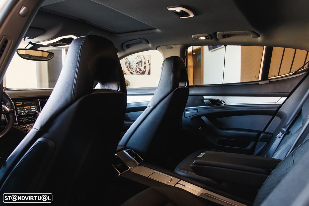 Porsche Panamera Standard - 7