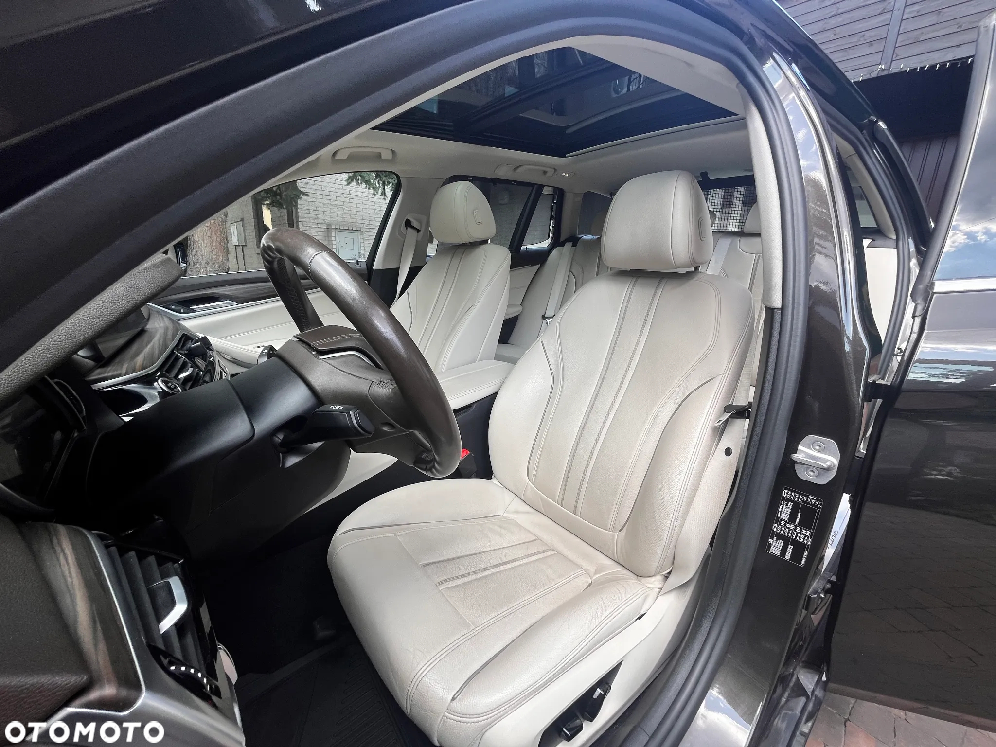 BMW Seria 5 520d Luxury Line - 10