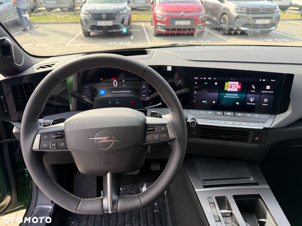 Opel Astra 1.2 T mHEV Ultimate S&S eDTC - 10