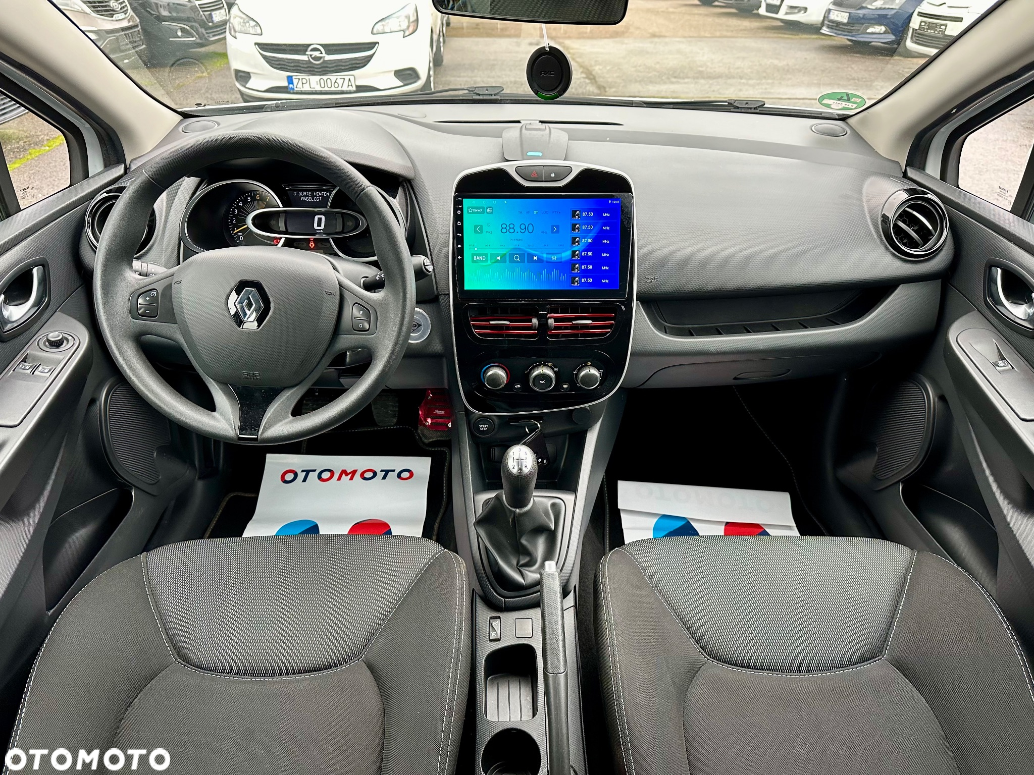 Renault Clio 1.2 16V 75 Dynamique - 17