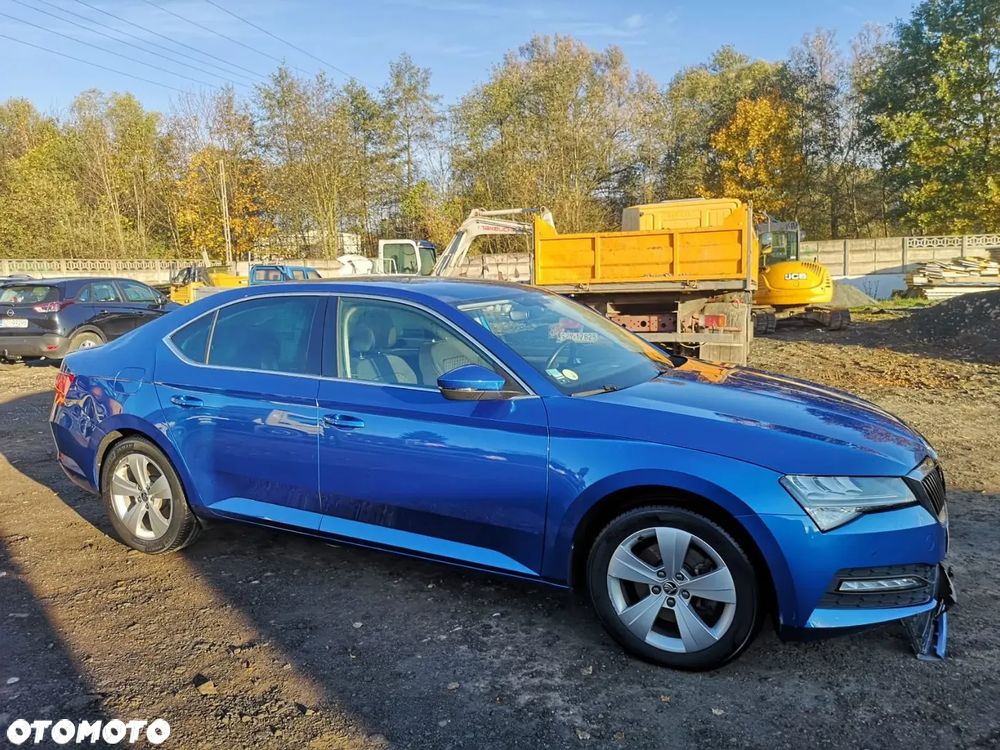 Skoda Superb 2.0 TDI DSG Ambition - 16