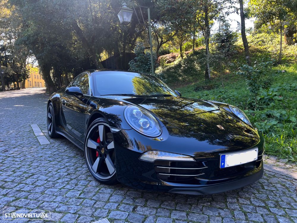 Porsche 911 (991) Carrera 2 50th Anniversary Edition - 8