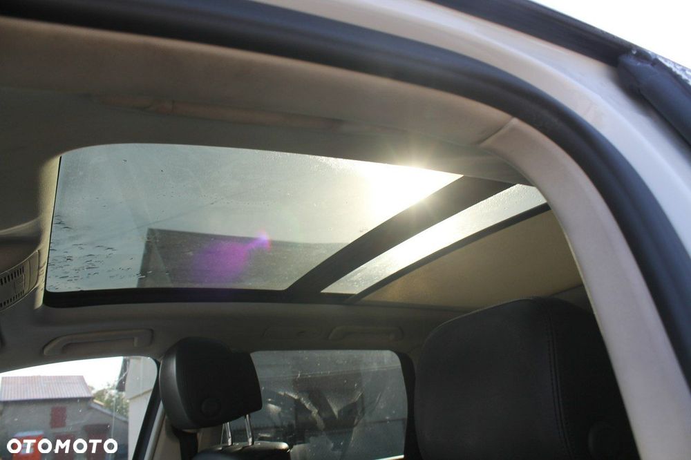 Volkswagen Touareg - 16