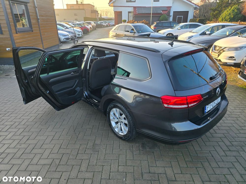 Volkswagen Passat Variant - 39