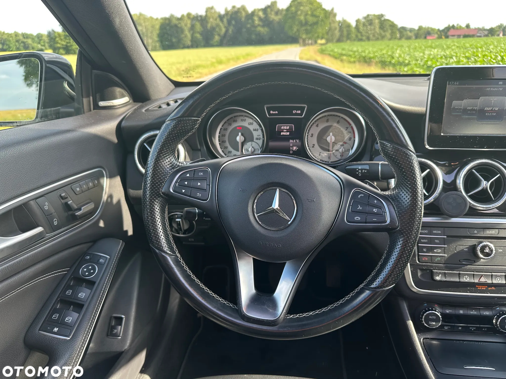 Mercedes-Benz CLA 250 4-Matic Urban - 27