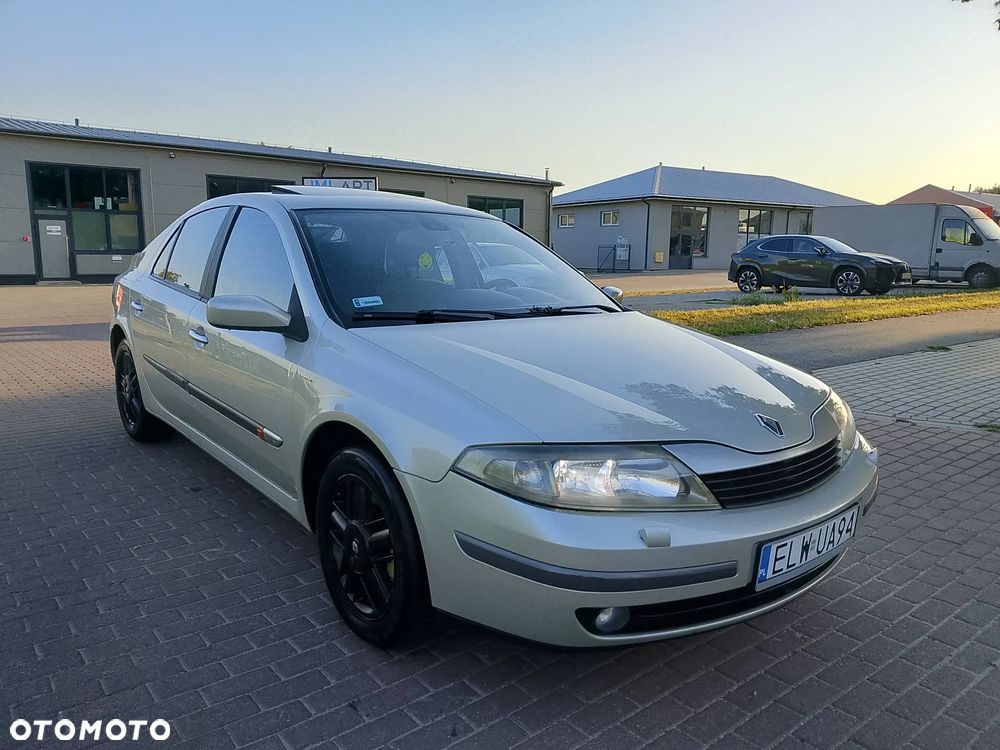 Renault Laguna 2.0 Privilege - 2