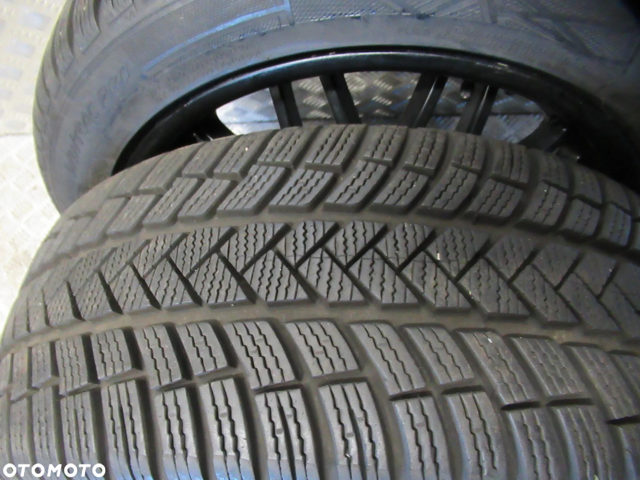 Koła Mercedes C-klasa E-klasa Audi A4 A6 Vw Passat Golf 8Jx18 et35 5x112 8mm 22rok - 12