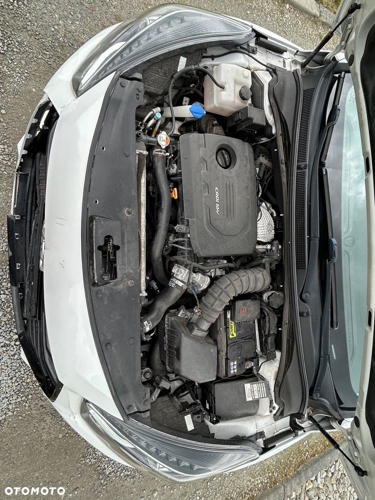Hyundai i40 Kombi 1.7 CRDi Style - 9