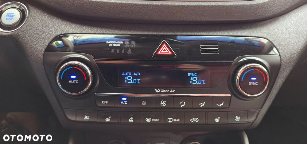 Hyundai Tucson 2.0 CRDi 4WD Automatik Premium - 32