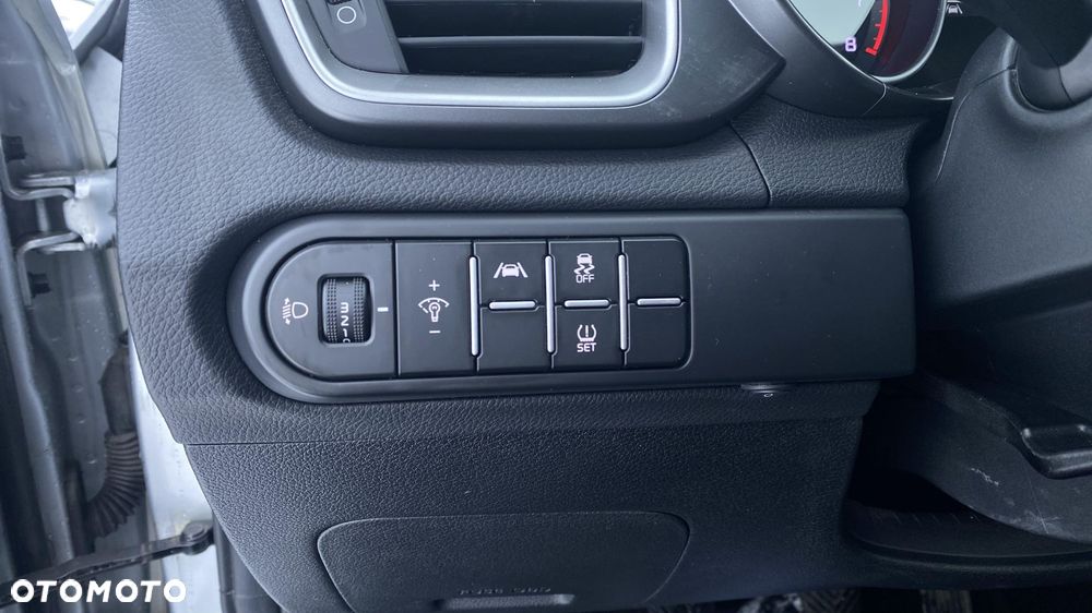 Kia Ceed 1.5 T-GDI S - 23