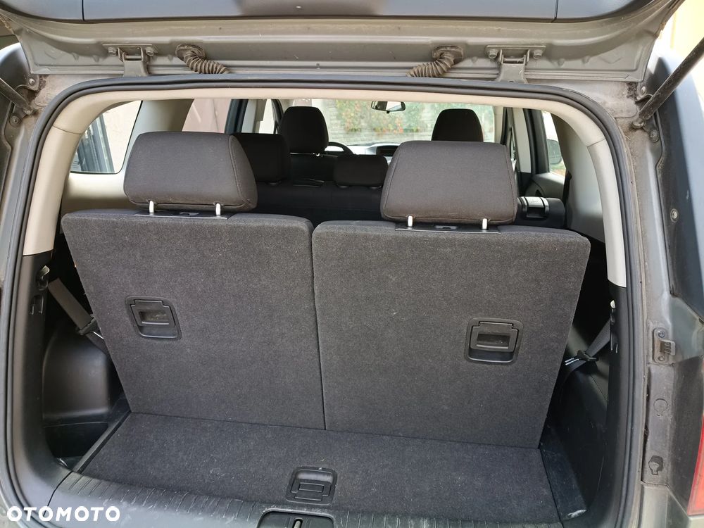 Chevrolet Orlando - 14