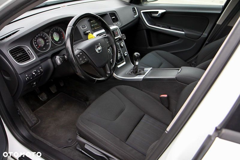 Volvo S60 - 8