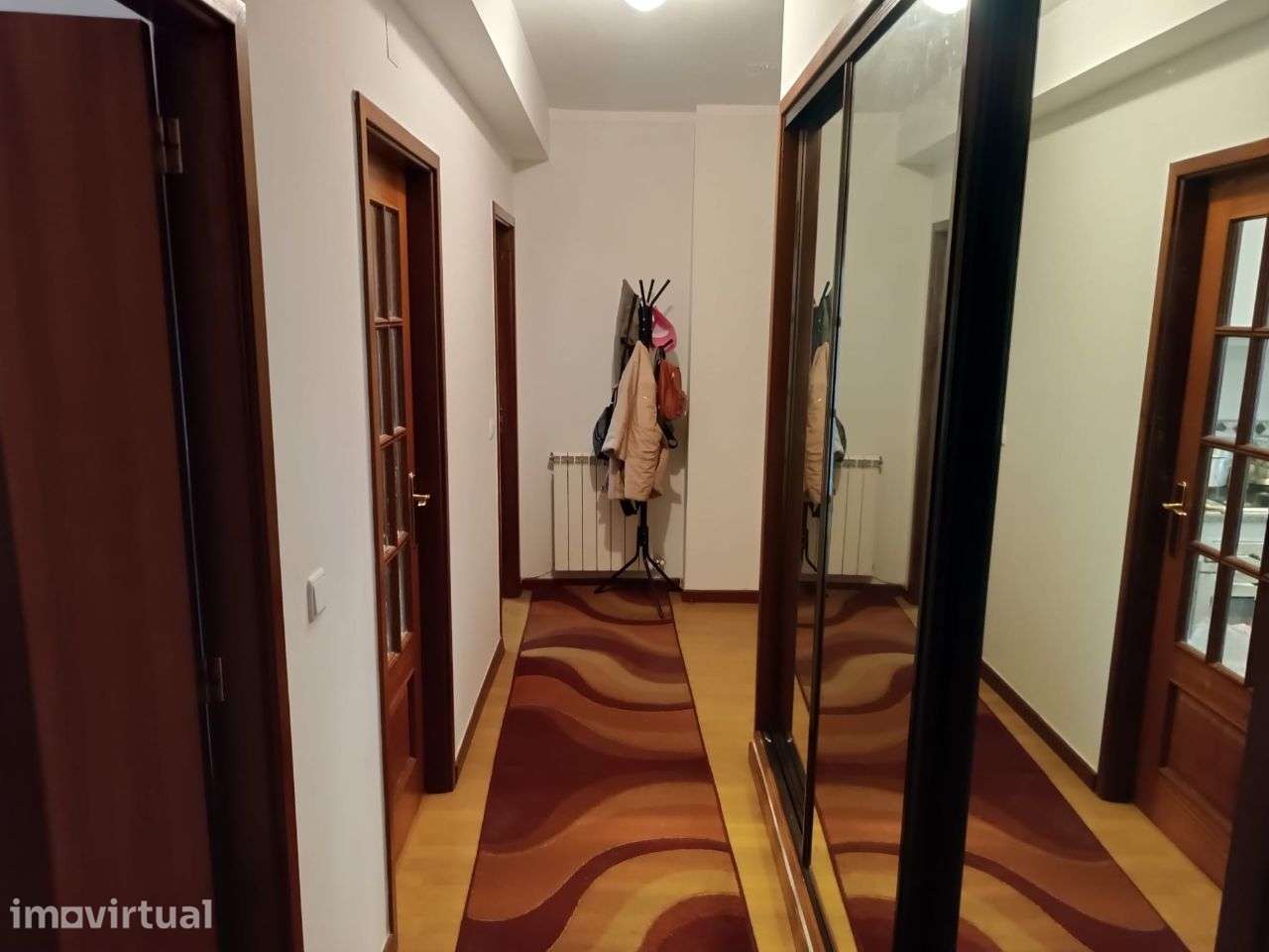 Apartamento T1 em Fraião Braga para arrendar - Grande imagem: 3/9