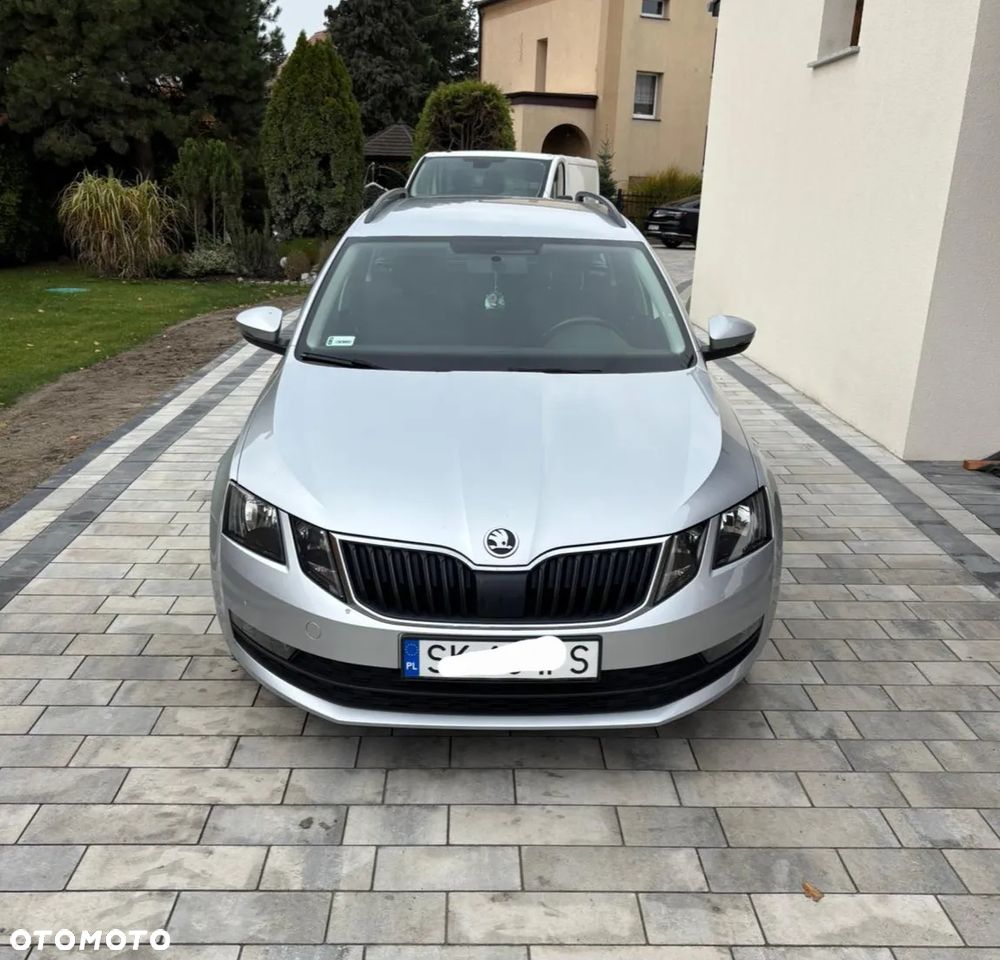 Skoda Octavia 1.6 TDI Ambition - 3