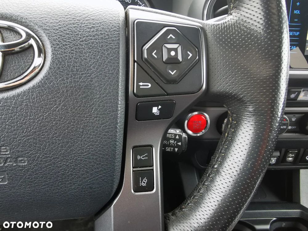 Toyota Tacoma - 31