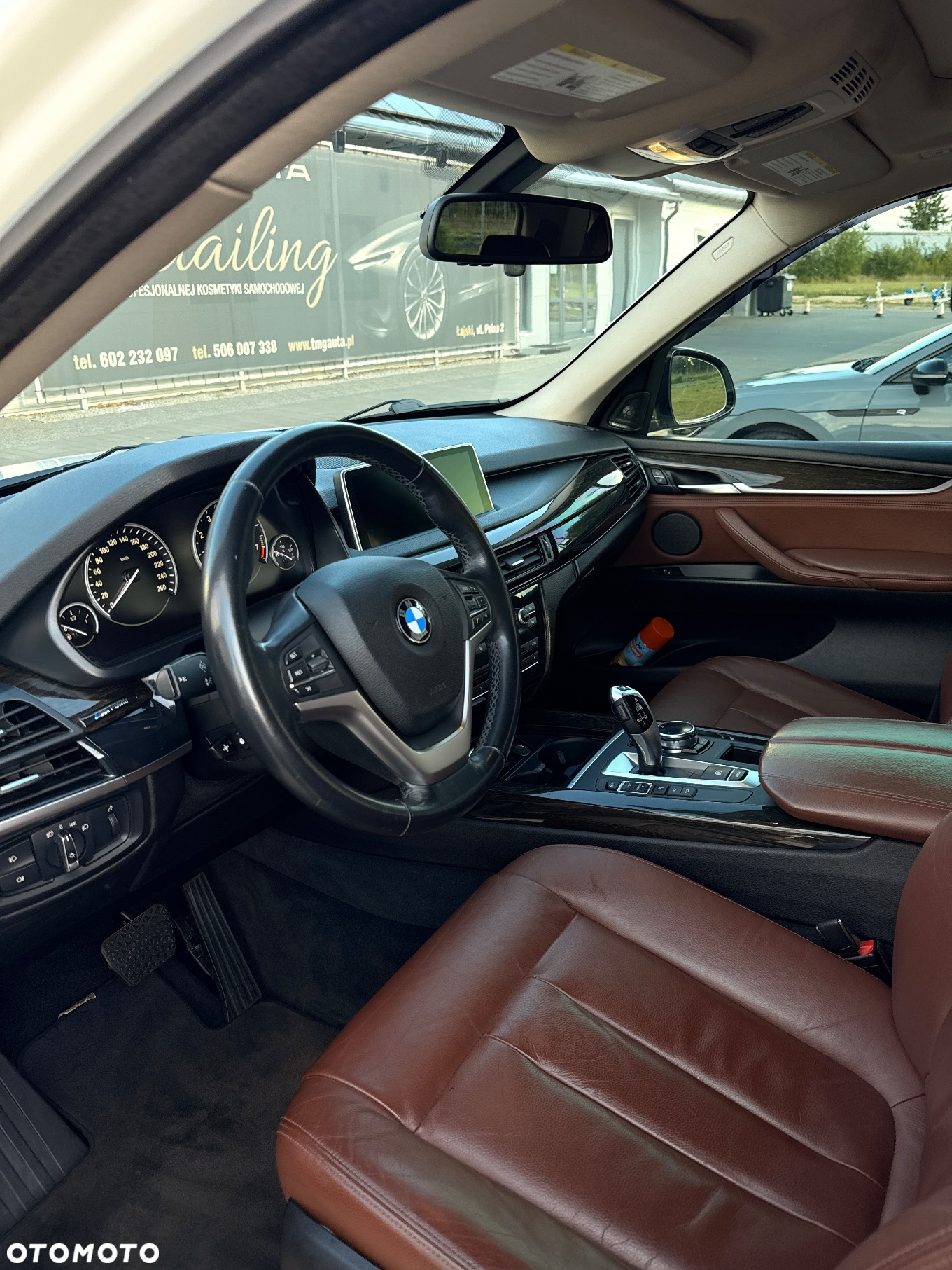 BMW X5 xDrive35i - 17