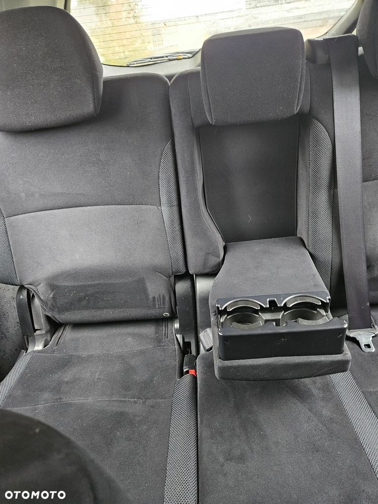 Mitsubishi Outlander 2.0 DID Intense - 40