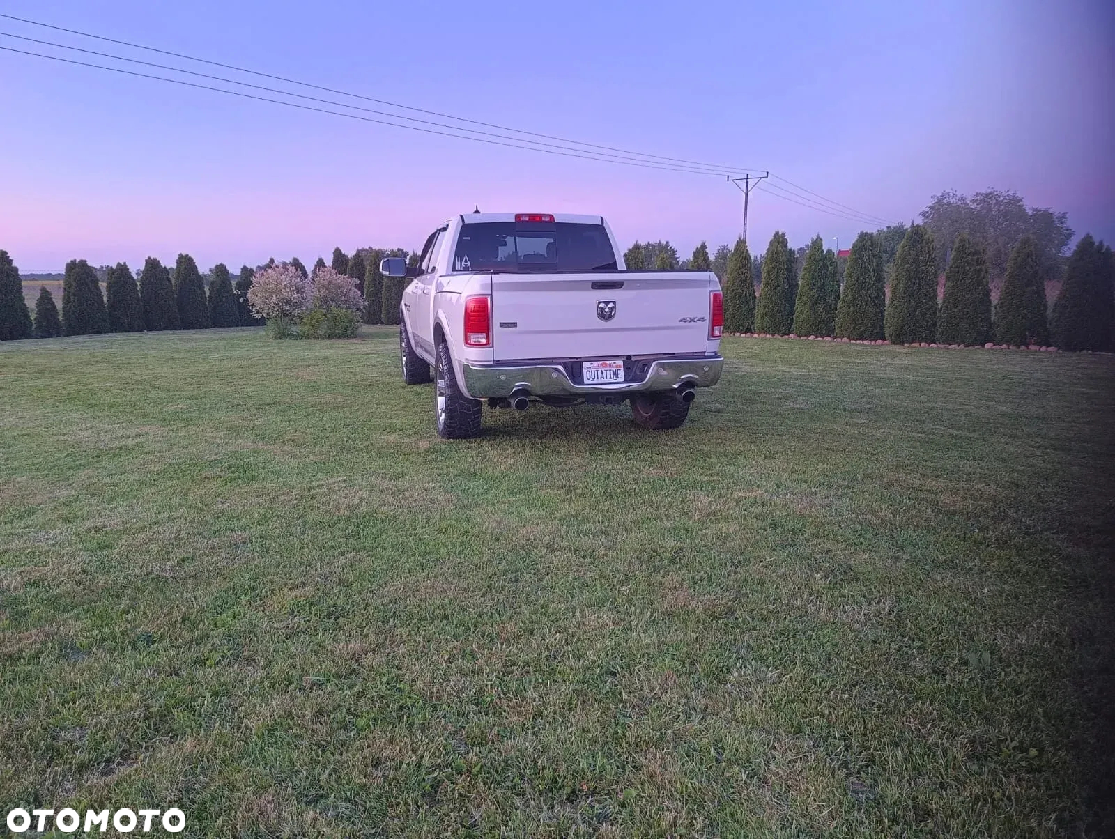 Dodge RAM 1500 5.7 4x4 - 5