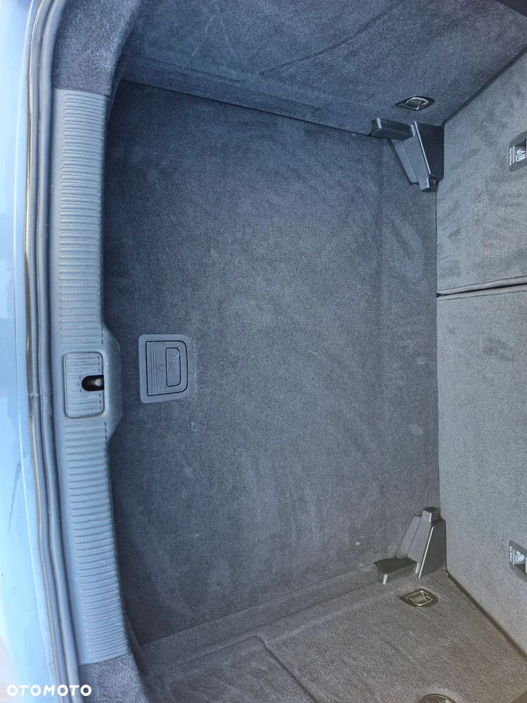 Audi A3 3-drzwiowe 1.6 TDI Ambition - 22