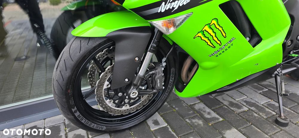 Kawasaki ZX - 27