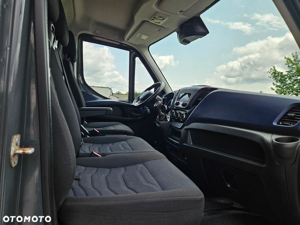 Iveco Daily - 24