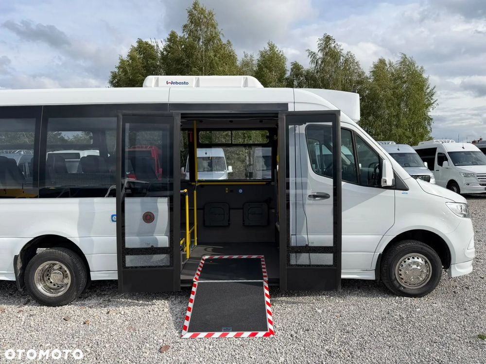 Mercedes-Benz Sprinter 517 - 13