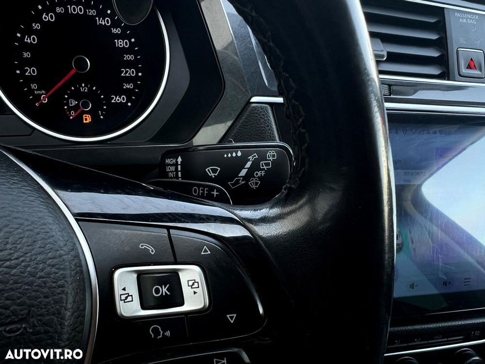 Volkswagen Tiguan - 18