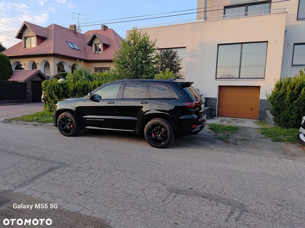 Jeep Grand Cherokee SRT Night - 35