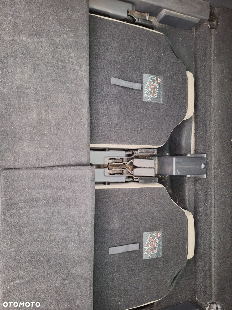 Citroën C4 Grand Picasso - 10