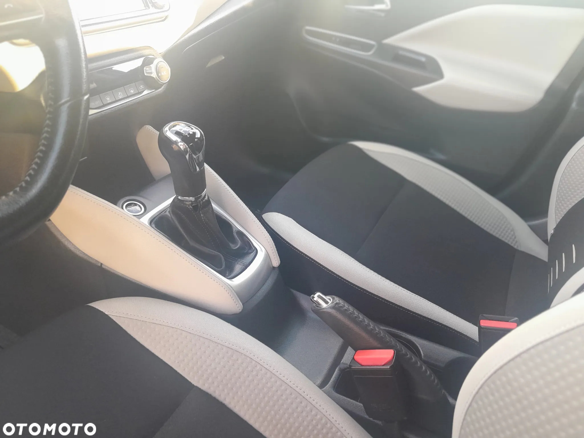 Nissan Micra 1.5 dCi Tekna - 18