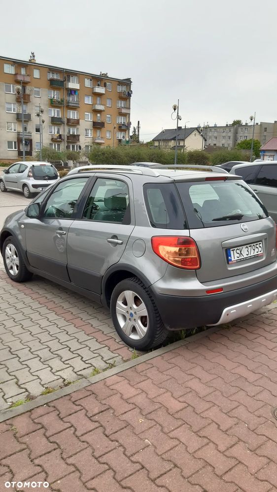 Fiat Sedici 1.9 Multijet DPF 4x4 Dynamic - 3