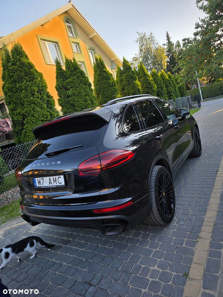 Porsche Cayenne - 5