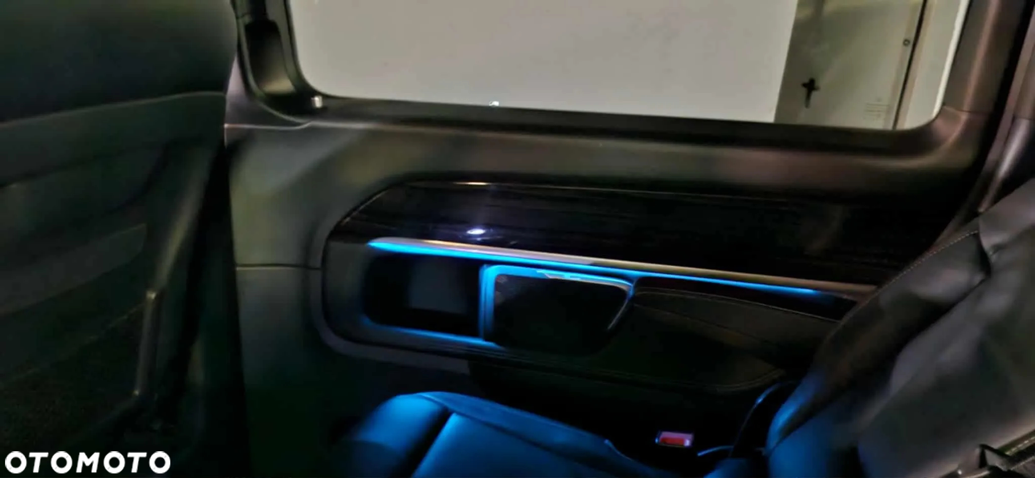 Mercedes-Benz Klasa V 250 (BlueTEC) d Avantgarde 7G-Tronic (d³ugi) - 15