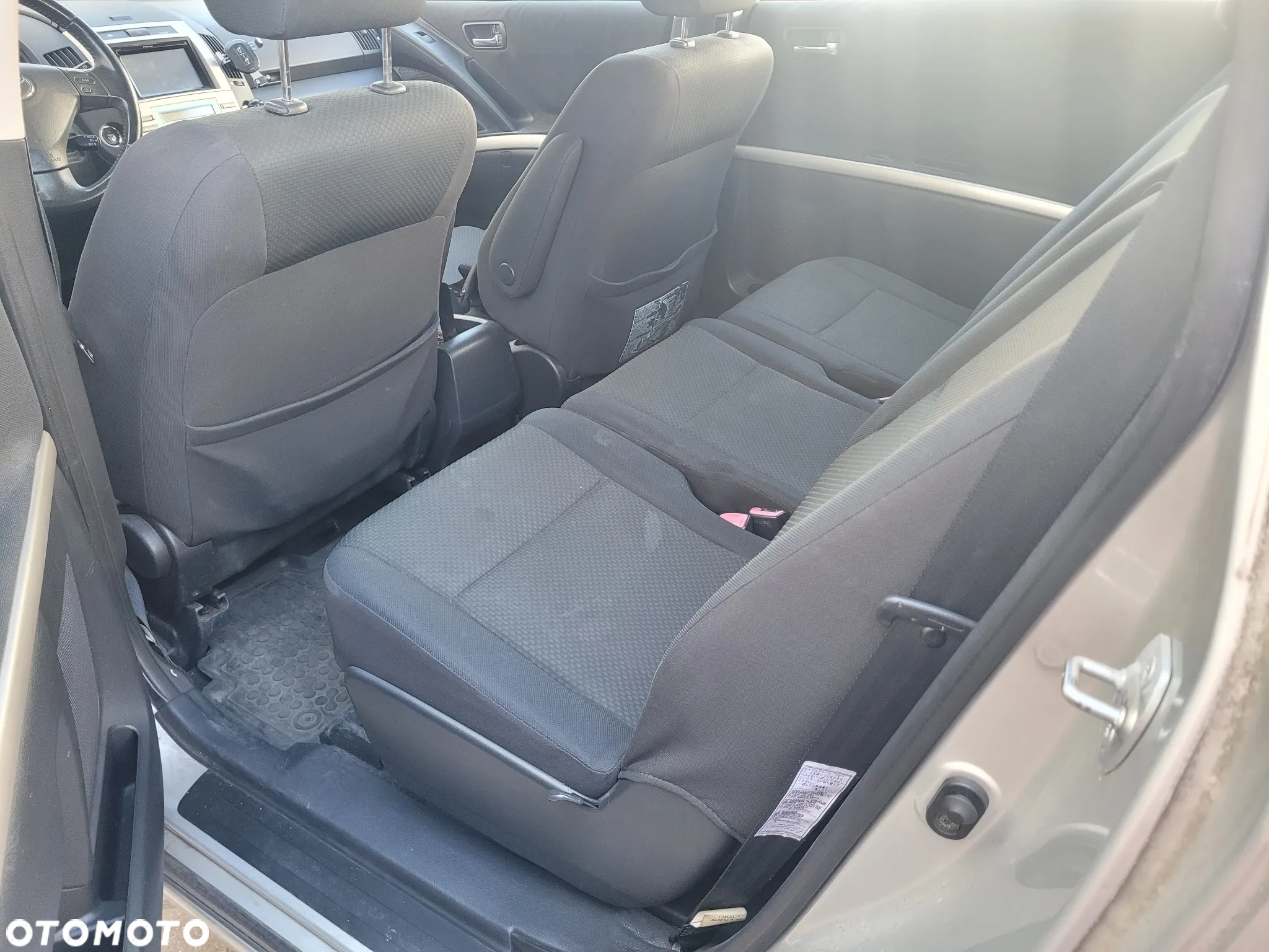 Toyota Corolla Verso 1.8 Sol - 11