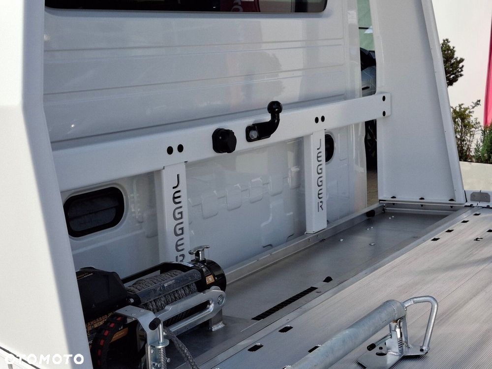 Volkswagen Crafter - 10