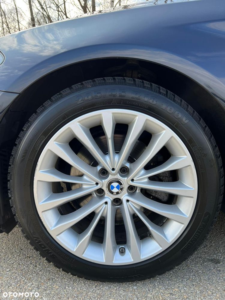 BMW Seria 5 520d xDrive Luxury Line - 7