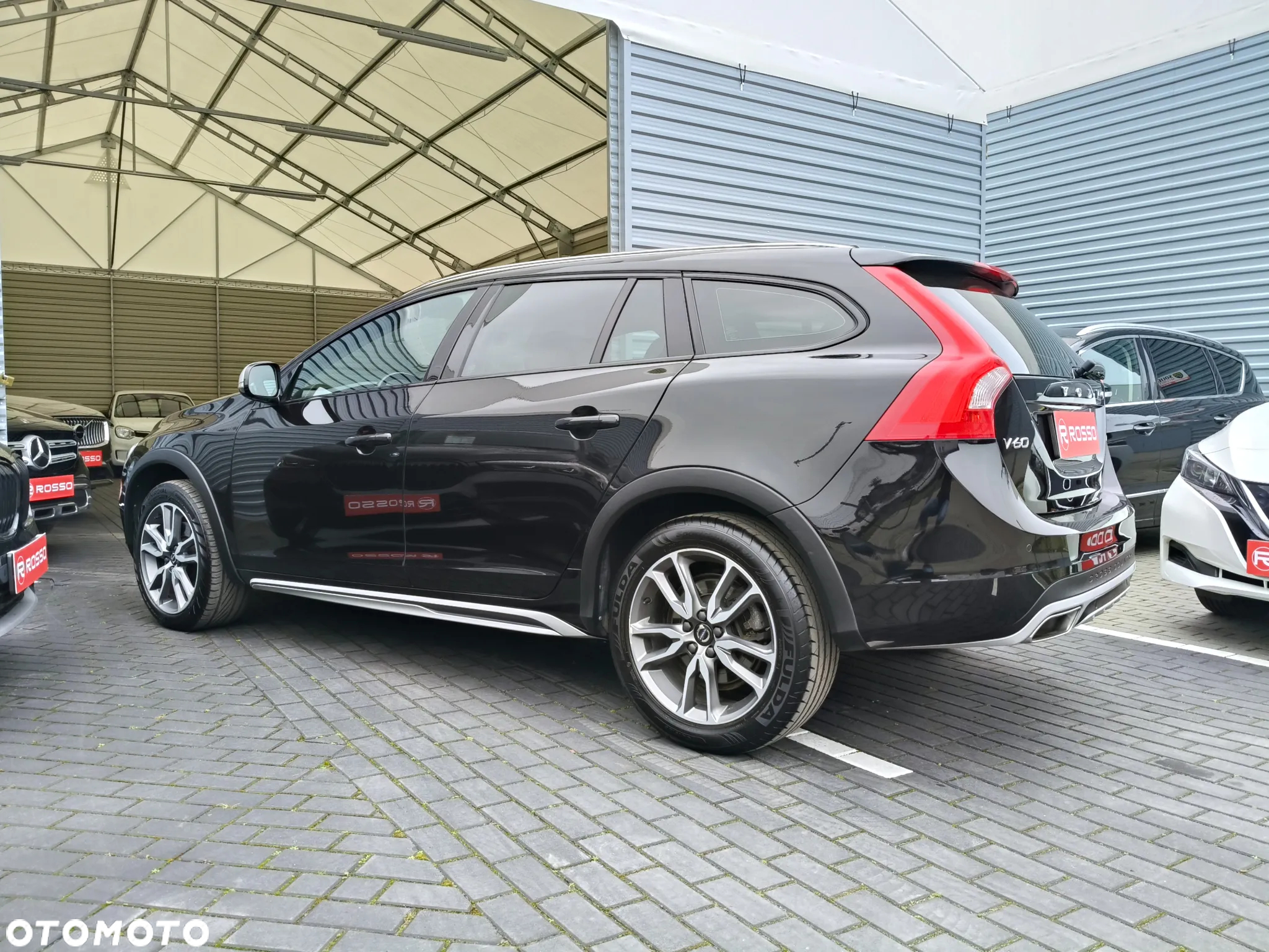 Volvo V60 Cross Country D3 Pro - 16