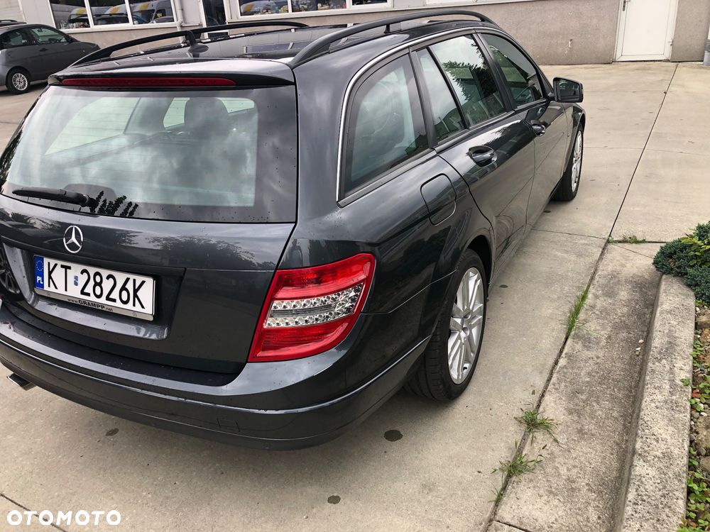 Mercedes-Benz Klasa C 220 CDI BlueEff Avantgarde - 5
