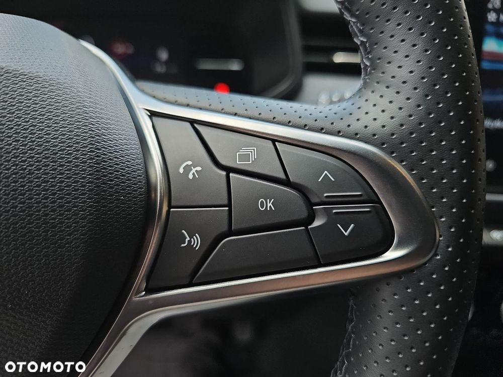Renault Clio - 15