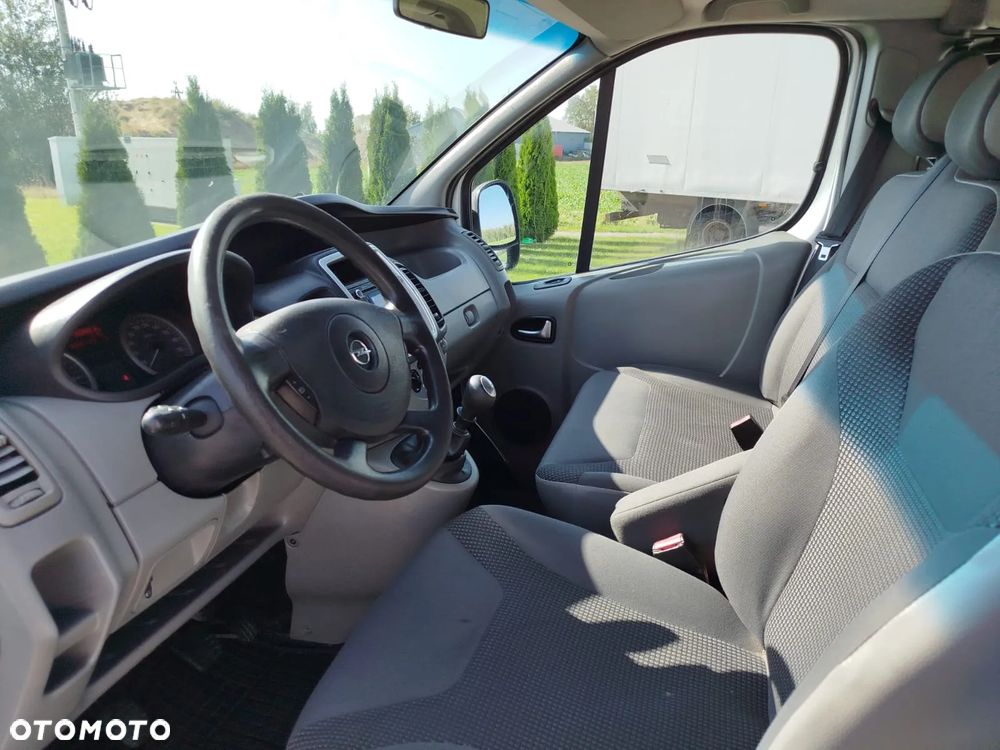 Opel Vivaro - 6