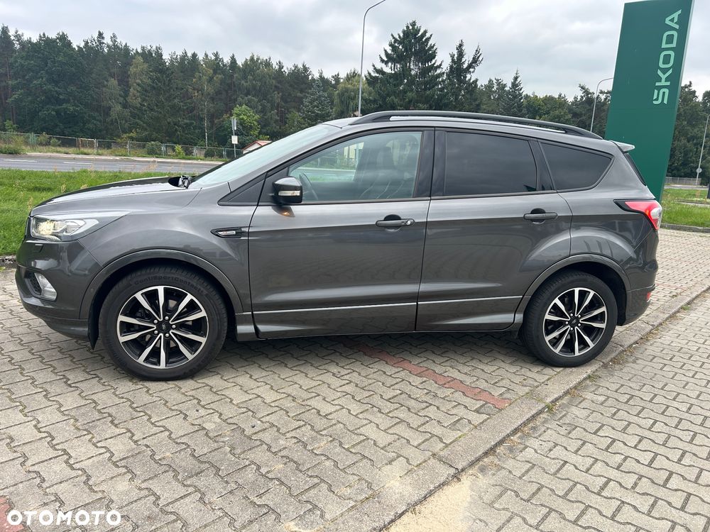Ford Kuga 1.5 EcoBoost ST-LINE - 4